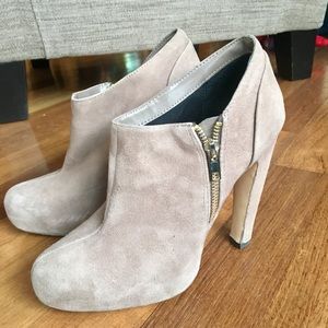 Dolce Vita suede heels